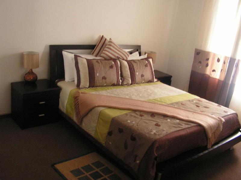 Moshitametsi Guesthouse เคมป์ตัน พาร์ค ภายนอก รูปภาพ
